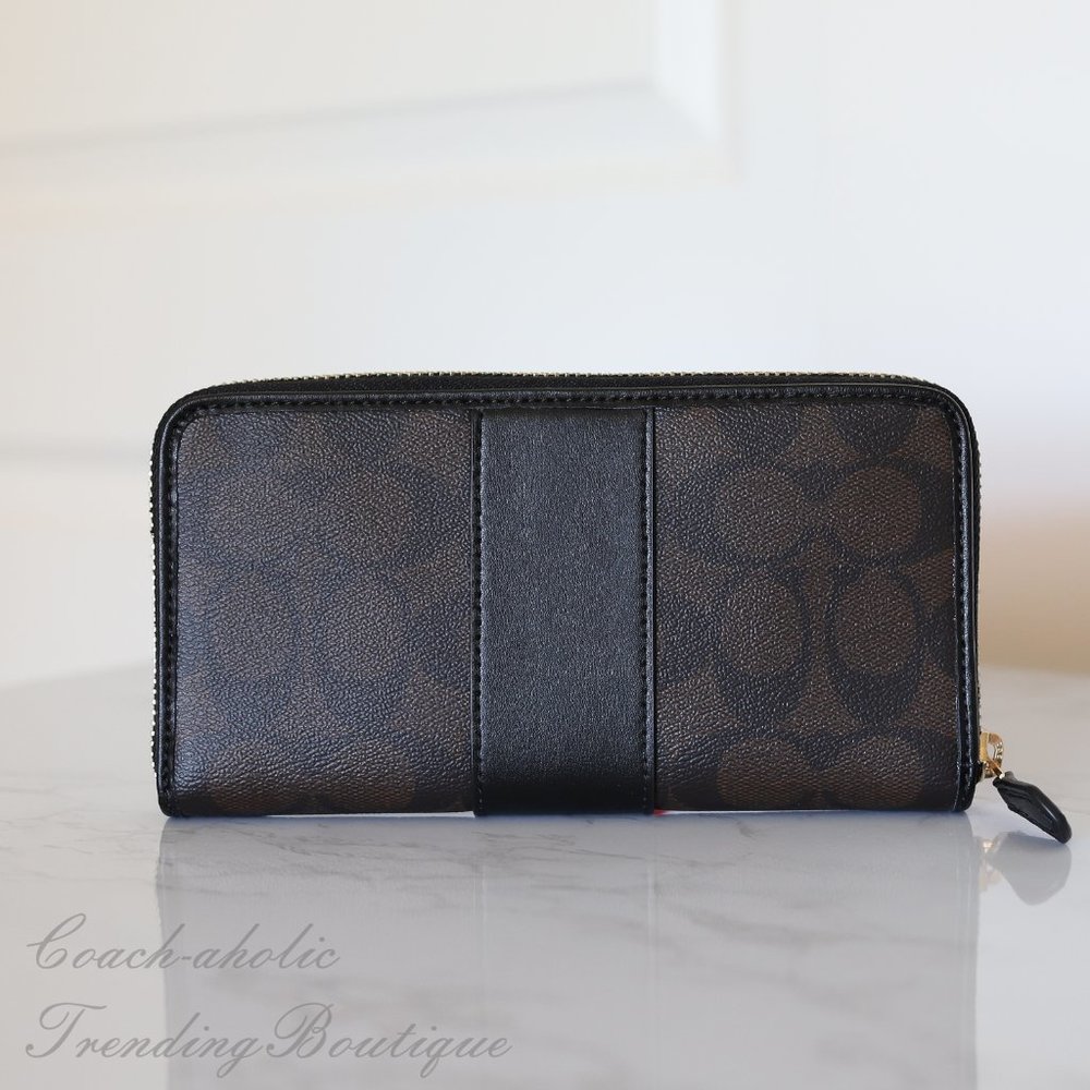 NWT Coach Signature Accordion Zip Around Wallet - Picture 2 of 7